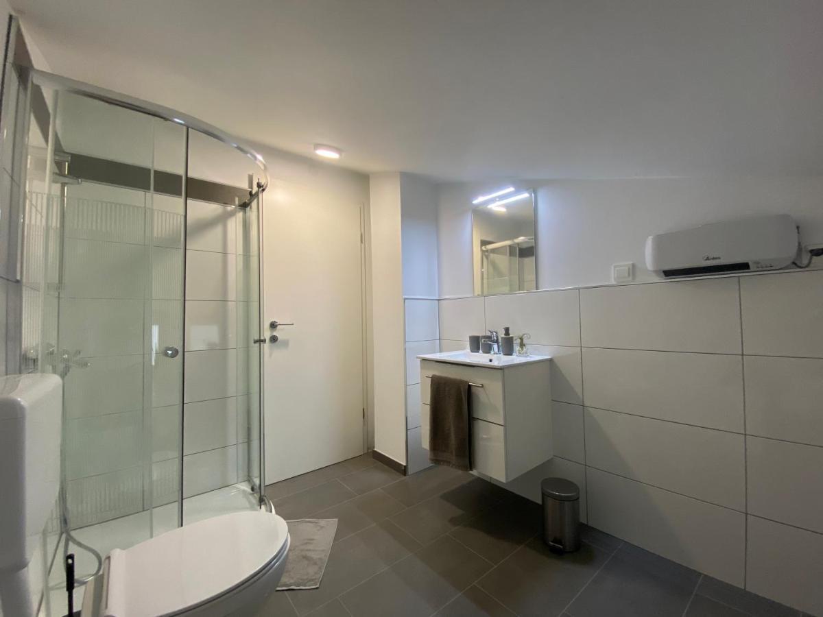 Apartma Fojana Dobrovo Buitenkant foto